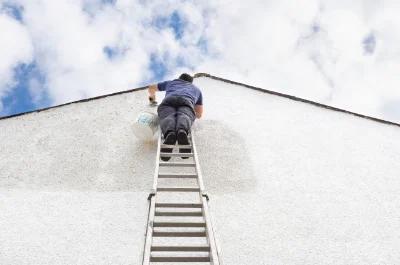 Peinture extérieure à Maen Roch — façades et ravalement